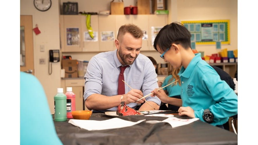 激發(fā)學(xué)習(xí)興趣，成就孩子未來 - Inspiring Learning Enriching Children s Future